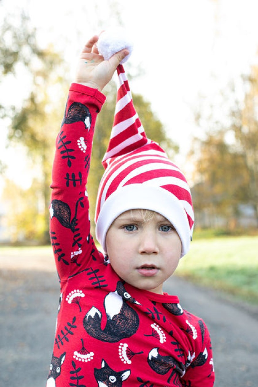 Kids' Accessories: Hats, Scarves & Baby Blankets | Fashion PaaPii Paapii Diagonal Stripe Christmas Hat