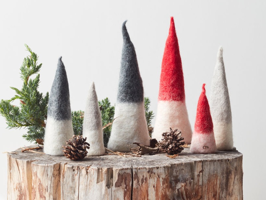 Home Accent Pieces | Home Decor Aveva Aveva Felt Holiday Pixies Red