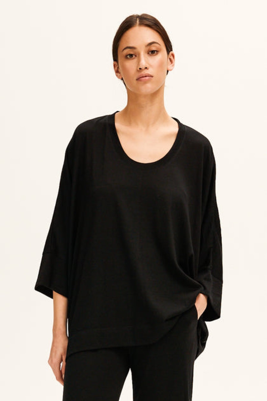 Loungewear & Sleepwear | Fashion Andrea & Joen Andrea & Joen Mia Wool Relaxed Top Jet