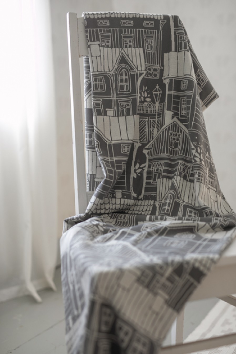 Throw Blankets & Bed Linens | Home Decor PaaPii Paapii Throw Blanket Old Town Grey