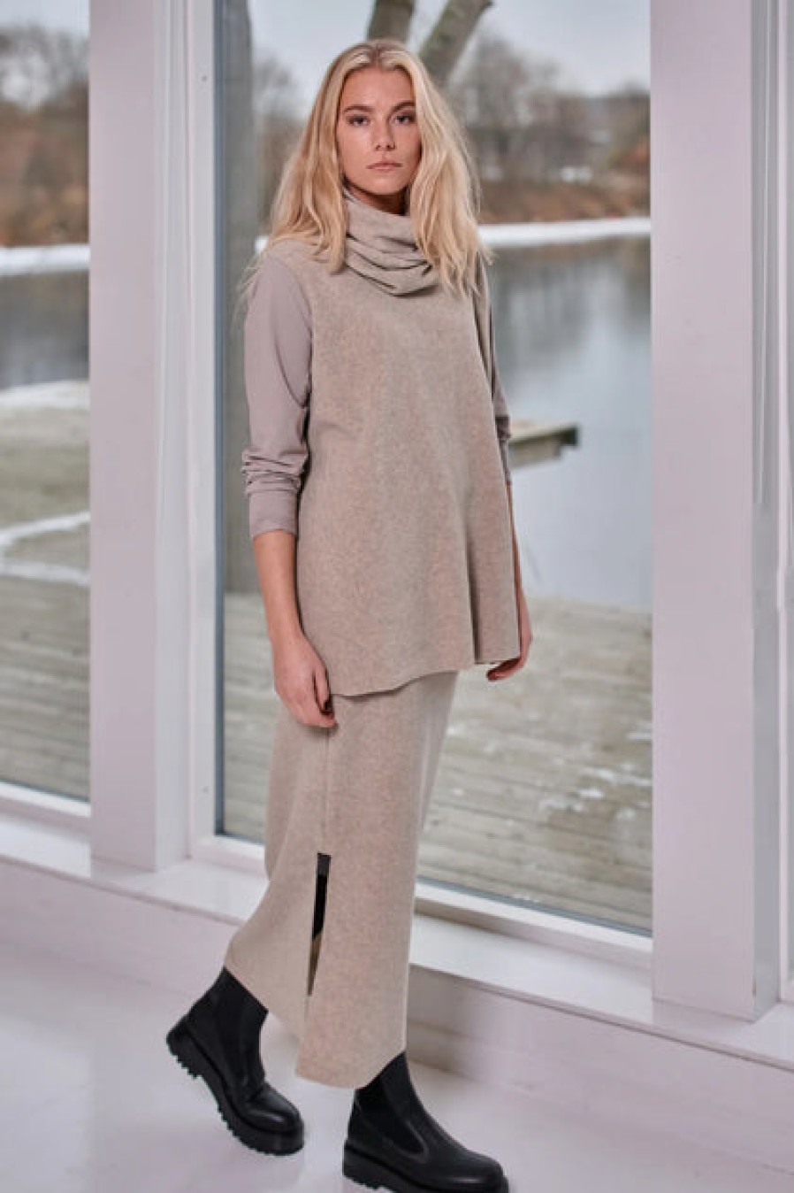 Tops, T-Shirts & Sweaters | Fashion Henriette Steffensen Henriette Steffensen Fleece/Jersey Blouse Mix Sand