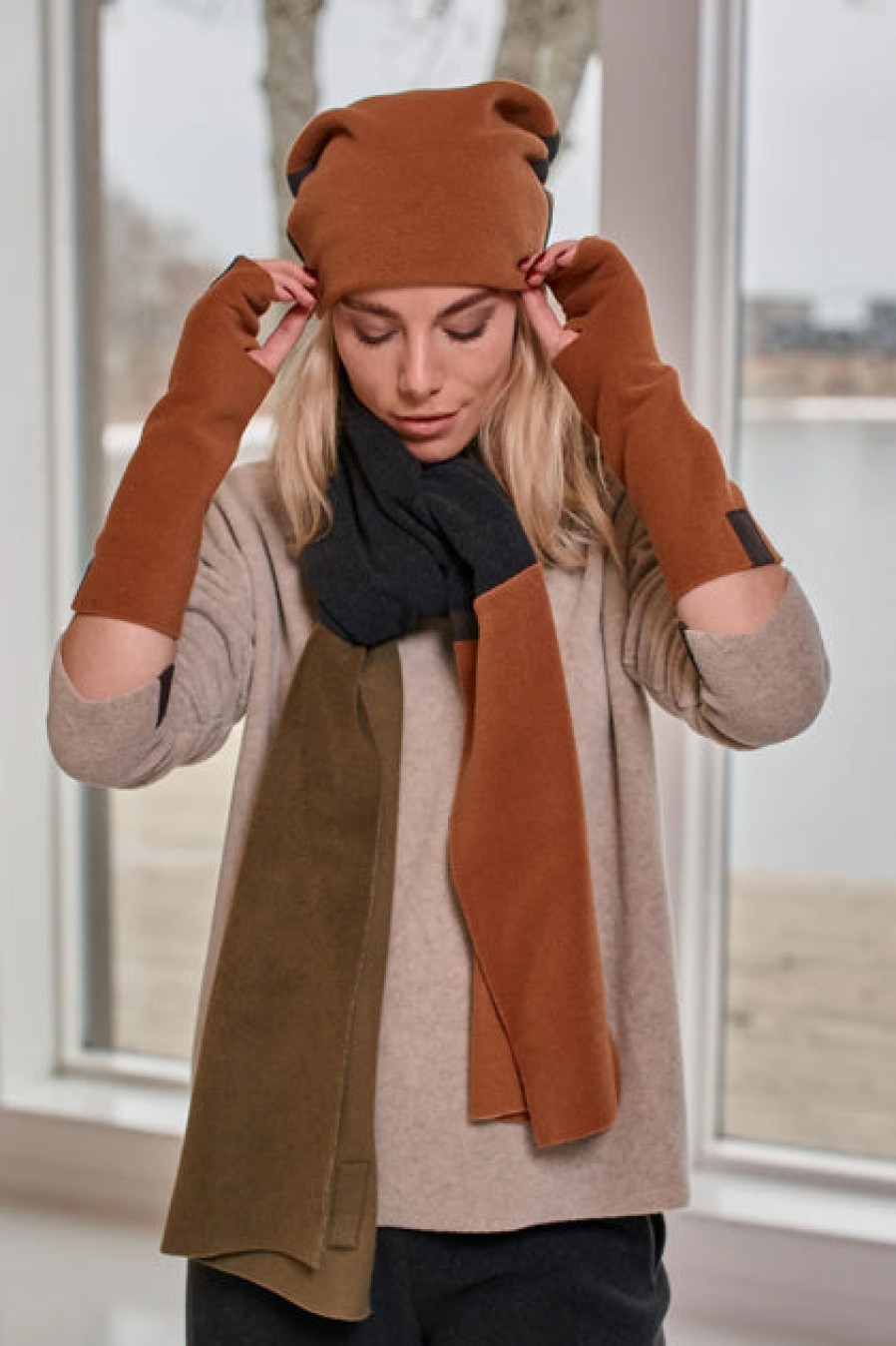 Scarves & Cold-Weather Accessories | Fashion Henriette Steffensen Henriette Steffensen Fleece No Waste Scarf